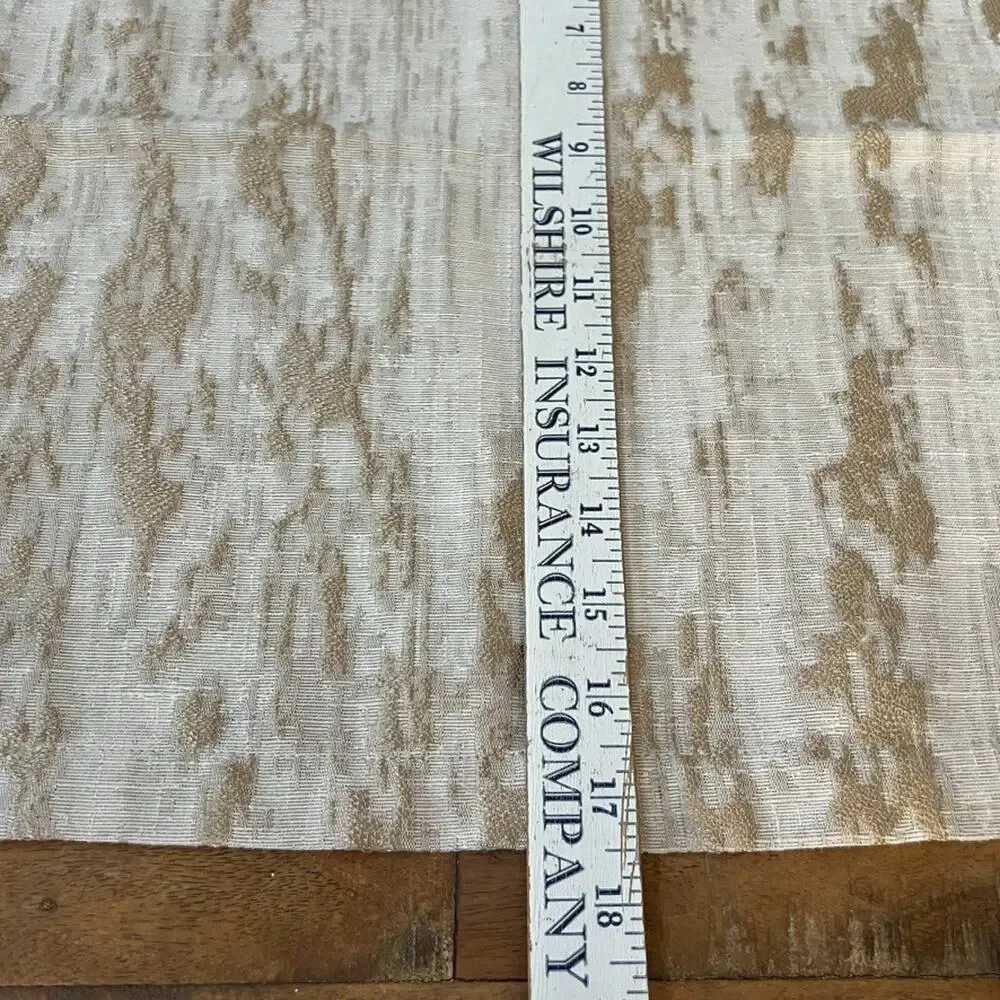 West Elm Napkin Set of 4 & Table Runner Bark Textured Jacquard Linen Blend